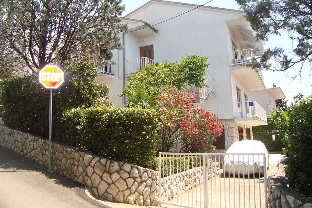 Apartments Simona Crikvenica Zewnętrze zdjęcie